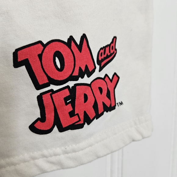 Tom and Jerry Graphic Shorts Womens Size 3XL Taupe Pull-On Relaxed Fit - Picture 15 of 16